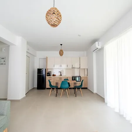 Apartment Ennea Suites-earth *