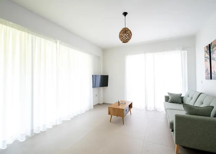 Ennea Suites-earth * Flámbouras